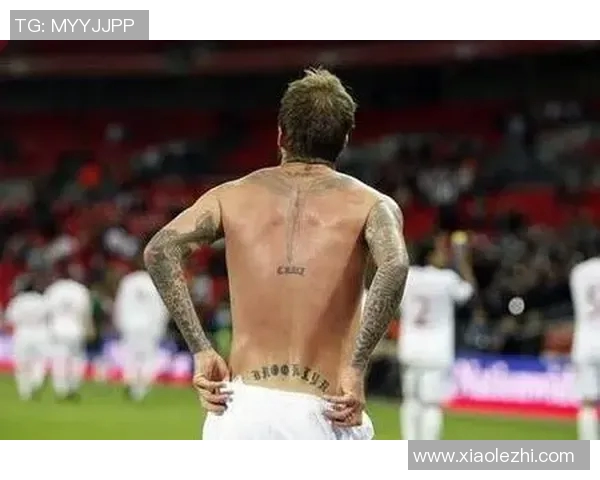 足球明星独特腿部纹身艺术展示与背后故事解析